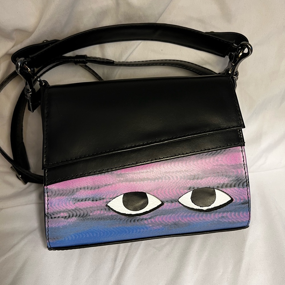 Min and Mon Anastasio Eyes Mini